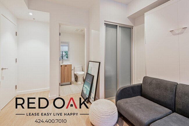 Photo - 11649 Mayfield Ave Unit 2B