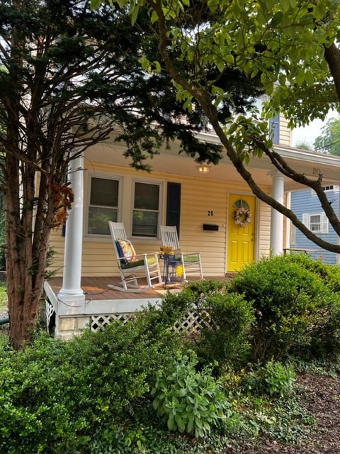 Photo - 20 Locust Ave