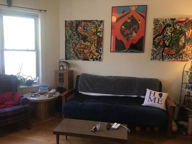 Photo - 2319 W School St Unit #1