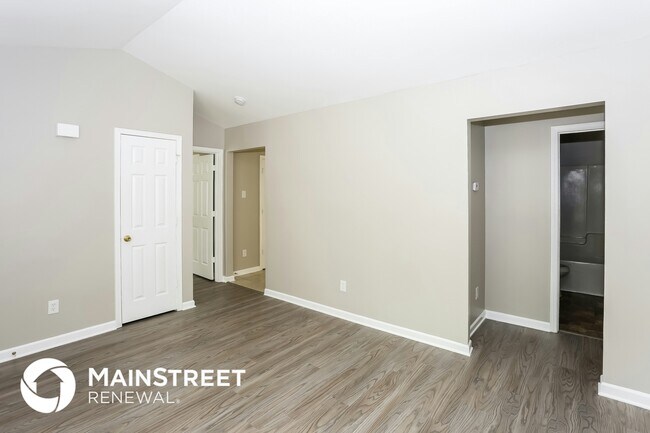Photo - 5932 Hamilton Oaks Dr