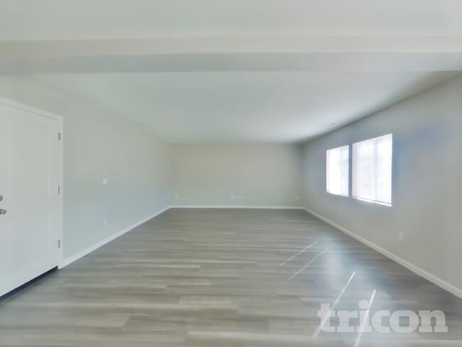 Photo - 8948 Elk Ravine Dr