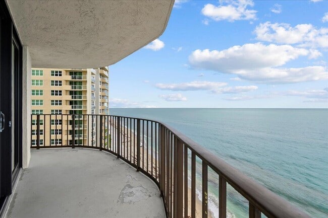 Photo - 5420 N Ocean Dr Unit 1001