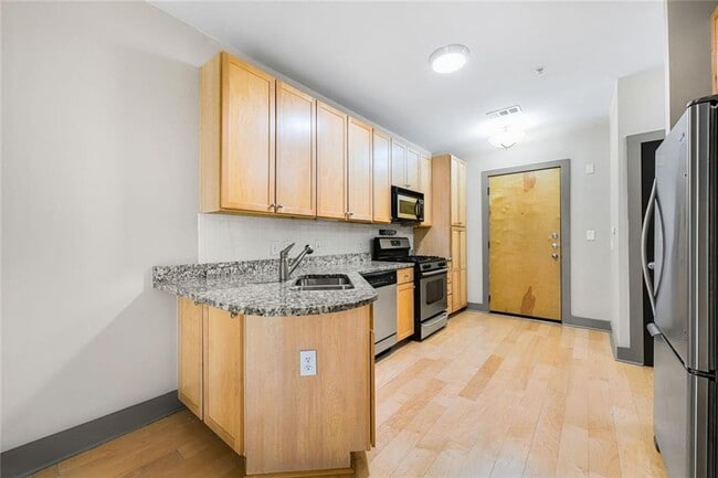 Photo - 799 Hammond Dr Unit 306