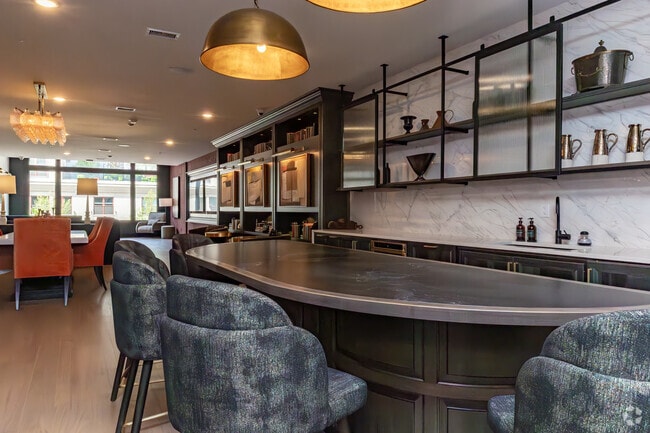 Salón social - Madison and Madison North