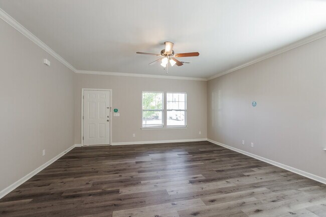 1020 Sapphire Dr