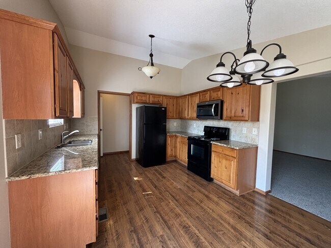 Photo - 2007 N Springbrook St