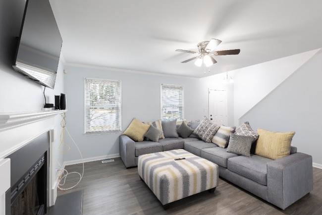 Photo - 3925 Quillmark Ct