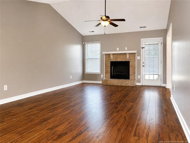Photo - 2211 Puffin Pl
