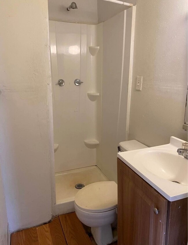 Photo - 1508 John St Unit A