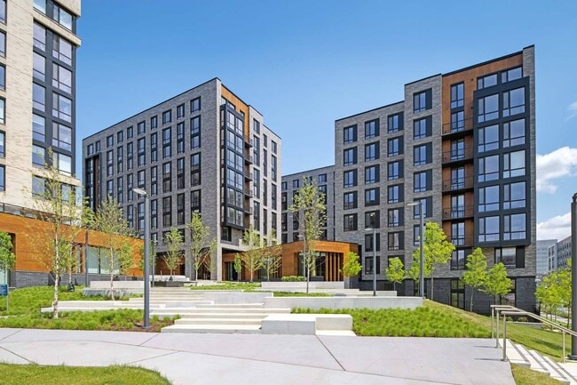 Building Photo - Banner Lane Rental