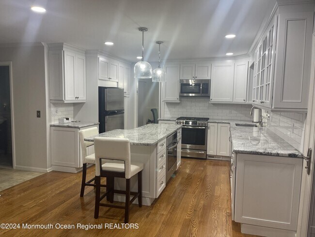 Photo - 1700 Fanwood St