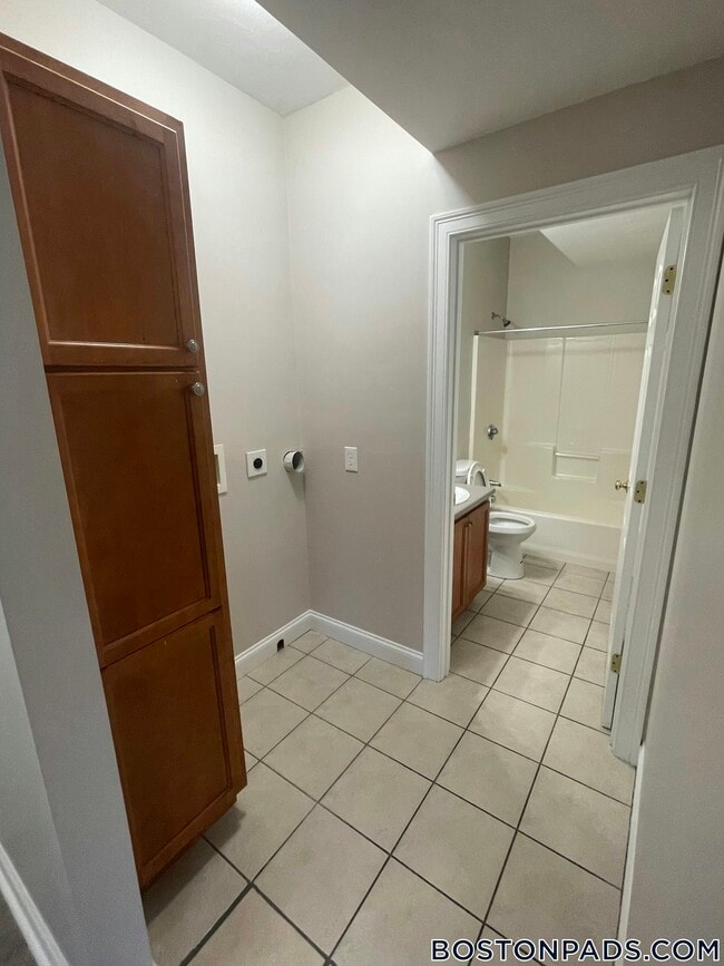 Photo - 4801 N Main St Unit 122