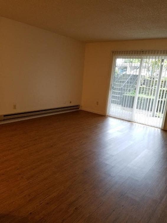 Rochelle Apartments