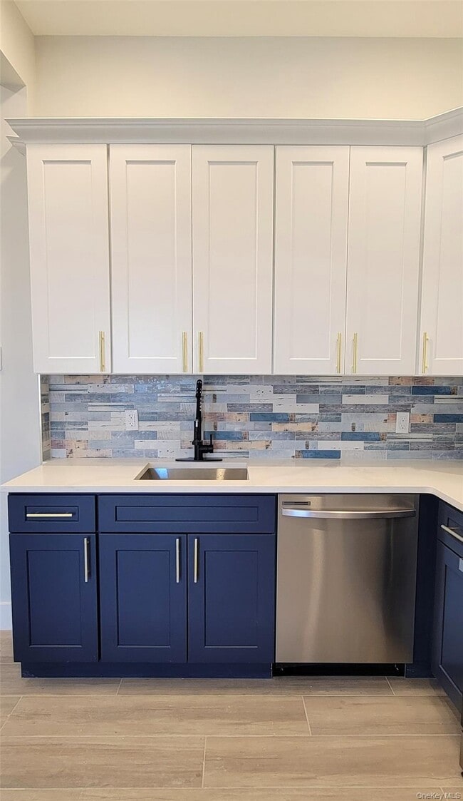 Photo - 82-19 Northern Blvd Unit 3A