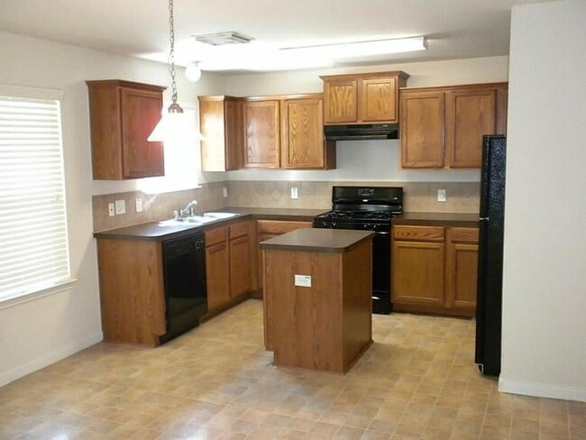 Photo - 19211 Cedarsham Ln