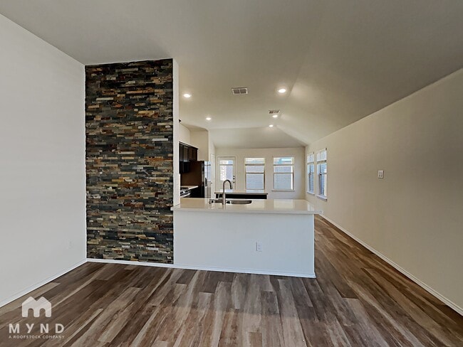 Photo - 2436 Dolostone Dr