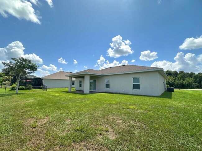 624 Corrientes Cir