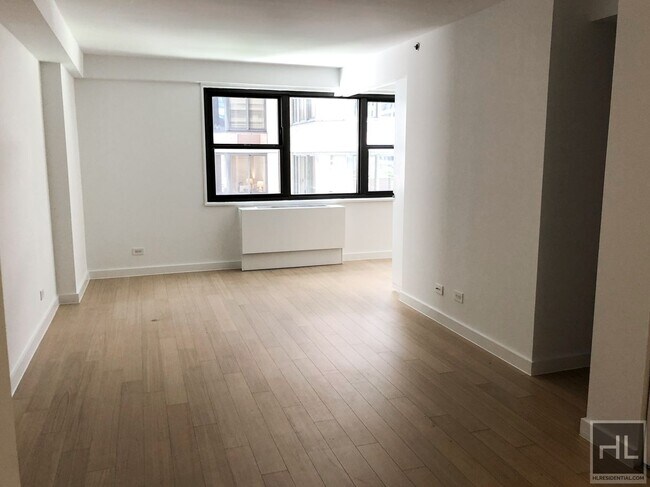 Photo - East 39th Street Unit 11D