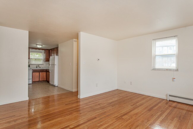 Photo - 101-105 Ramsdell St