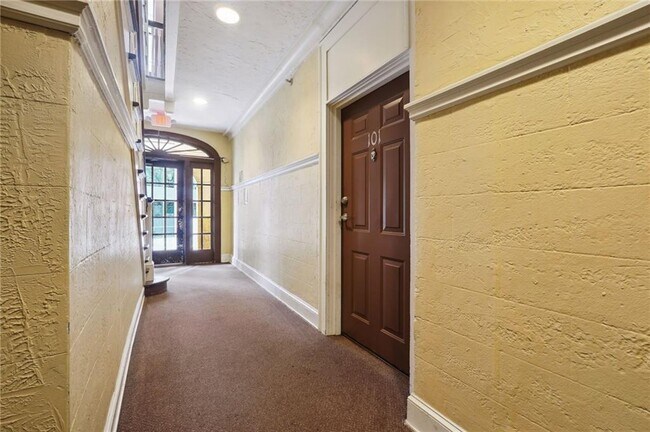 Photo - 2855 Peachtree Rd NE Unit 101
