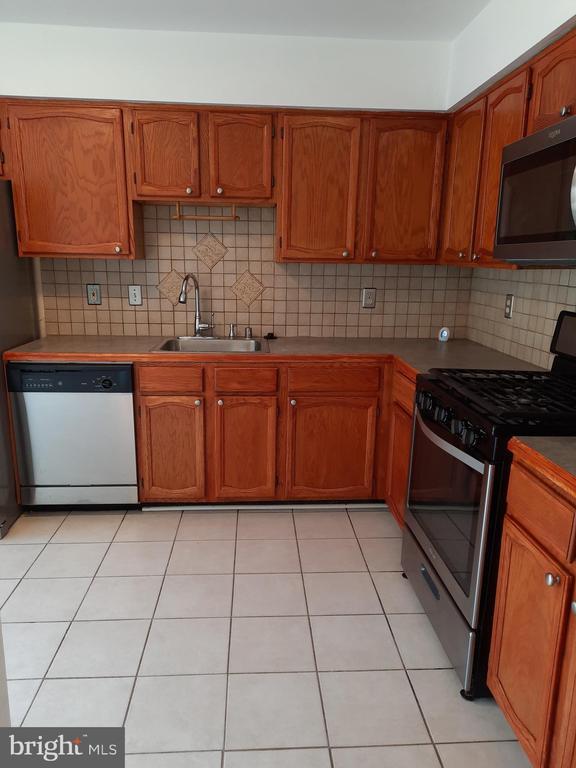 Photo - 10707 Houck Dr