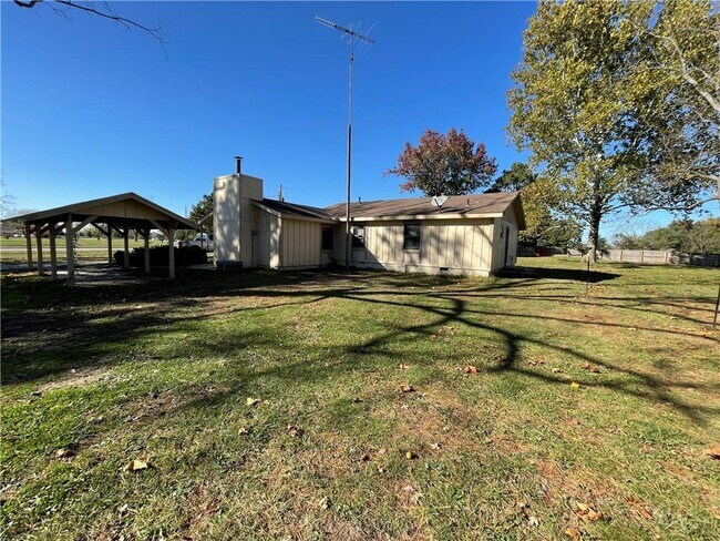 Photo - 4315 S 1st St