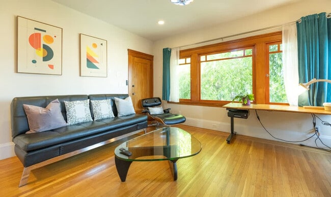 Building Photo - 3148 College Ave Unit ID1309746P Rental
