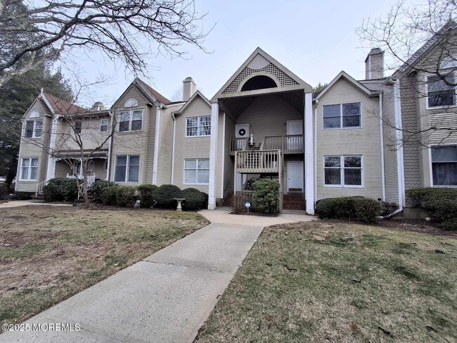 Photo - 123 Northampton Dr