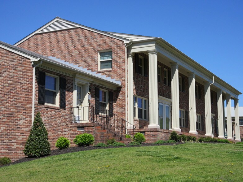 Meadowbrook Apartments 5314 Whetstone Rd Richmond Va 23234 Meadowbrook Apartments 5314 Whetstone Rd Richmond Va 23234