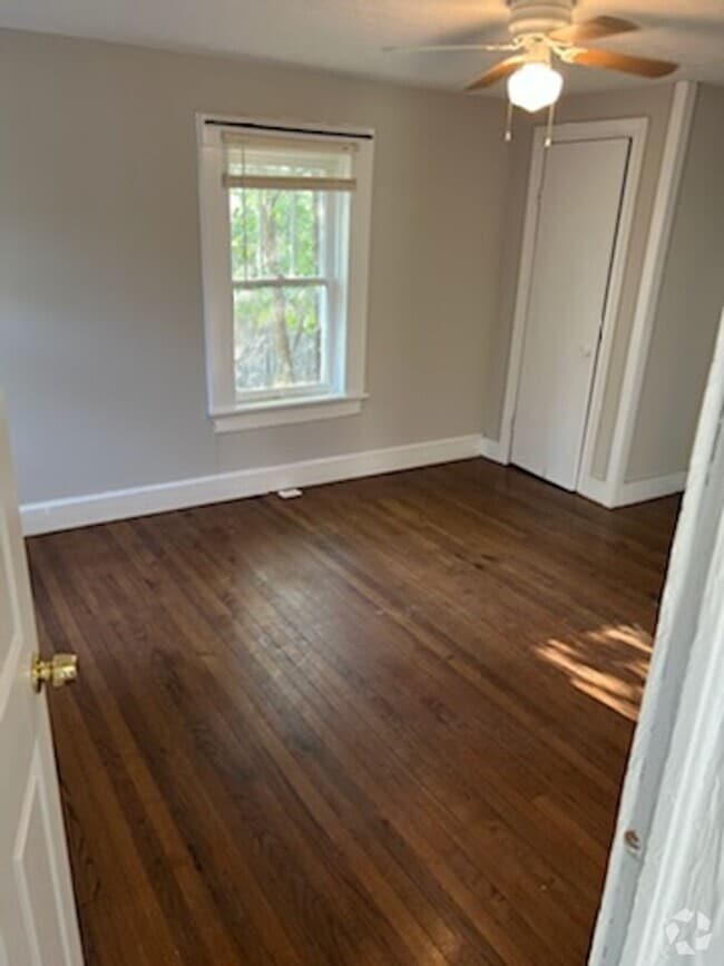 Building Photo - EdgewoodRd3515(A-B) Unit A Rental
