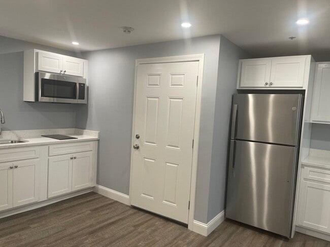 Photo - 129 Pleasant St Unidad 5