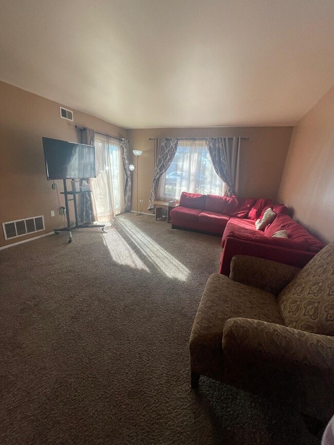 Photo - 6135 Knoll Wood Rd Unit 1B