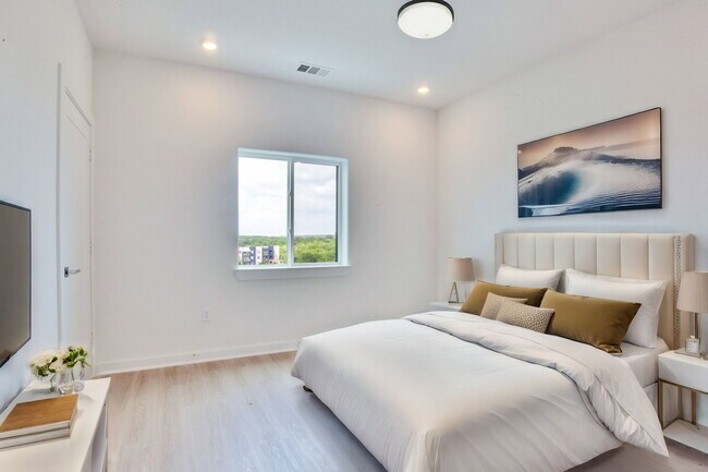 Photo - 4802 S Congress Ave Unit Apartment 407