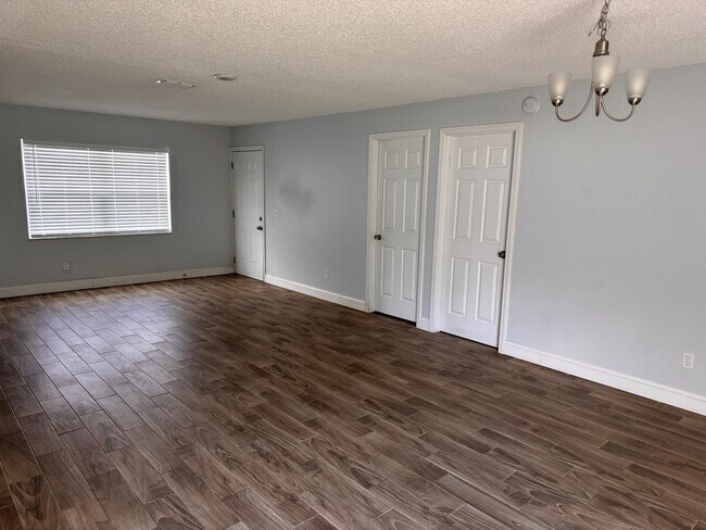 Photo - 12260 Delaware Woods Ln
