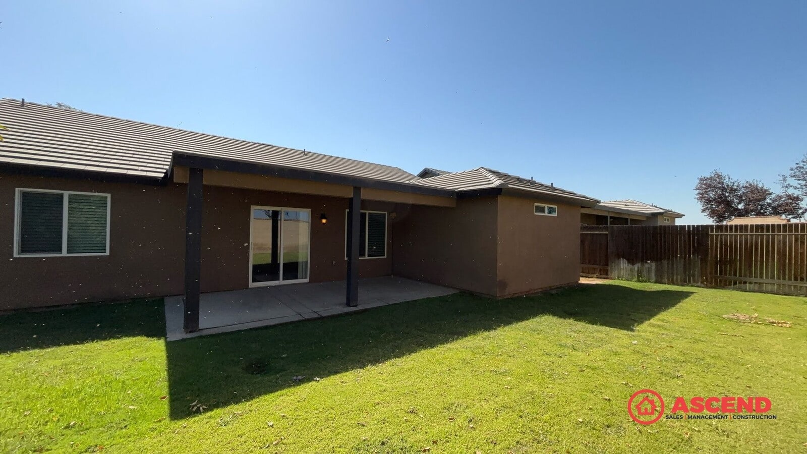 Photo - 3 Bedroom Home In Southwest Bakersfield!
