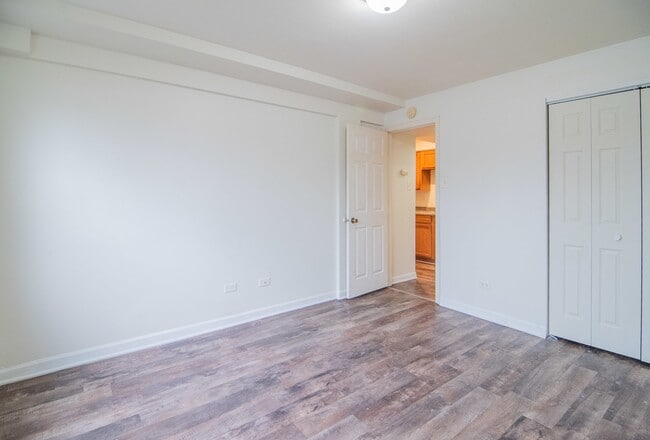 Photo - 3546 147th St Unit 1