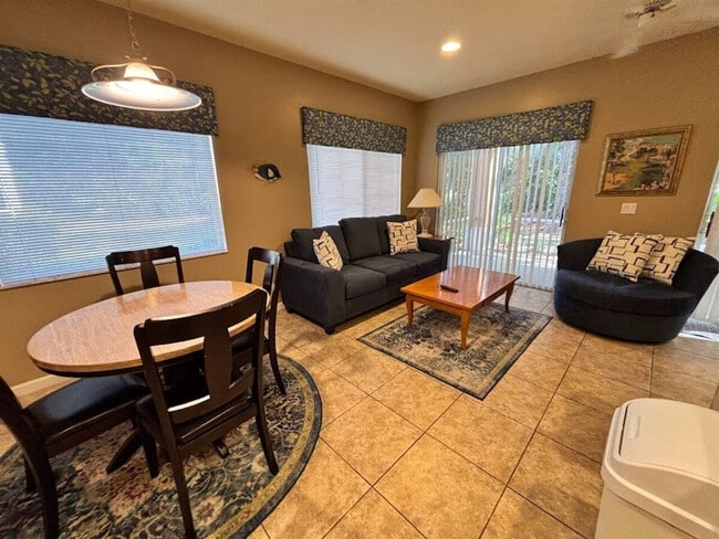 Building Photo - 8401 Mulligan Cir
