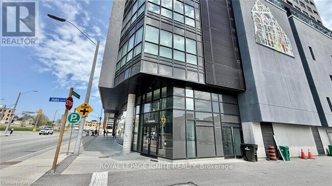 Photo - 1 Victoria St S Unit 1712