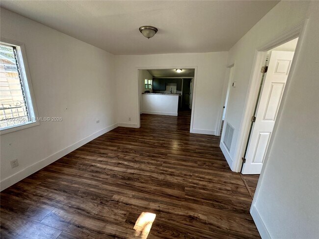 Photo - 5646 NW 3rd Ave