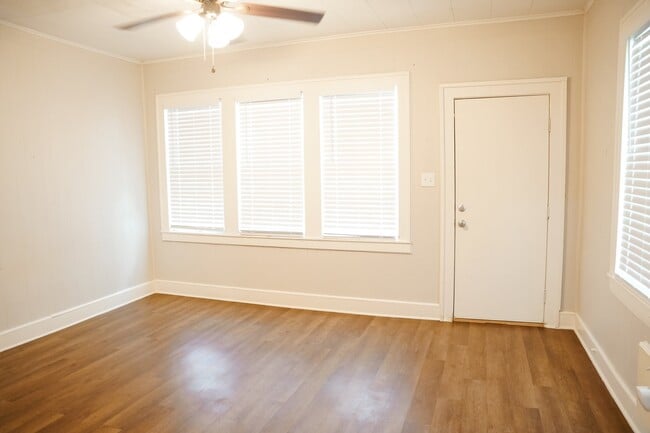 Photo - 123 W Ave A Unidad 123 West Avenue A