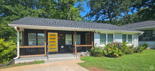 Building Photo - 2109 Newnan St Rental