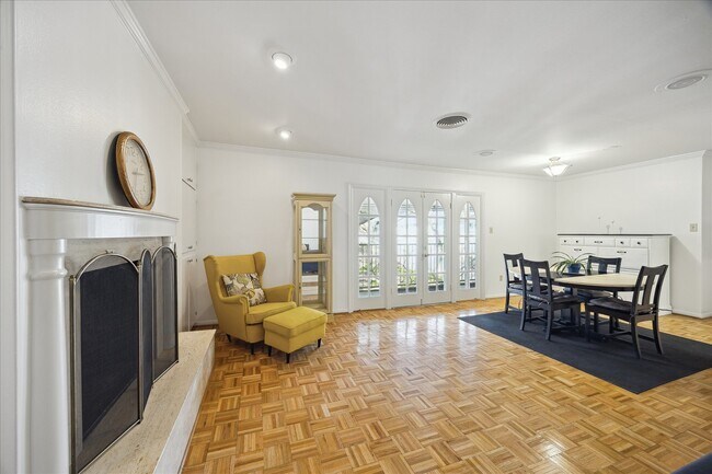 Photo - 2600 Bellefontaine St Unidad C22