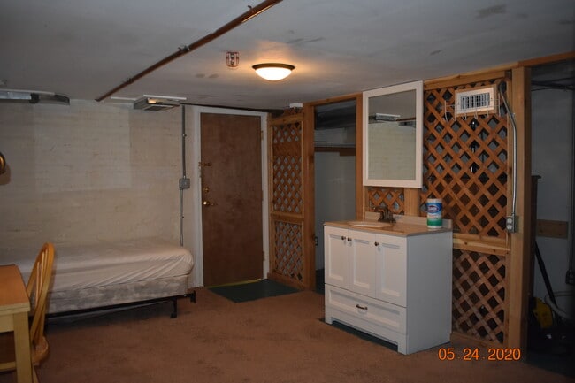 Photo - 533 Elizabeth St Unit 2