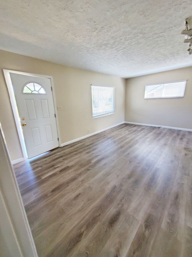 Photo - Adorable 4 bed