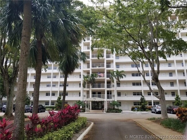 Building Photo - 3150 N Course Ln Unit 607
