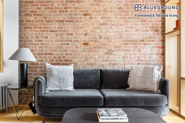 Photo - 212 Lafayette St Unidad FL2-ID705