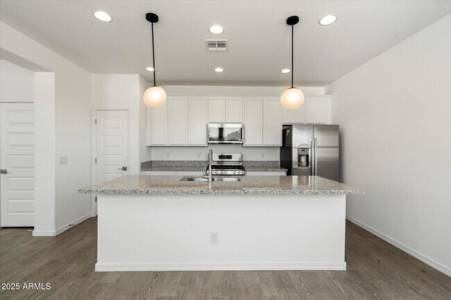 Photo - 25101 N 141st Ave