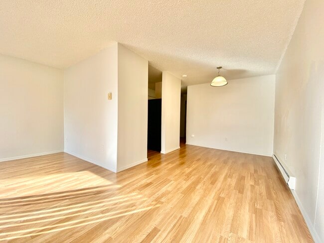 Photo - Kenny Apartments