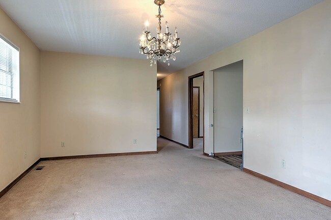 Photo - 307 Cypress St