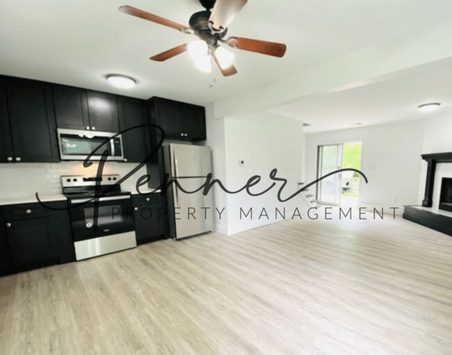 Photo - 3824 SW Harbor Dr